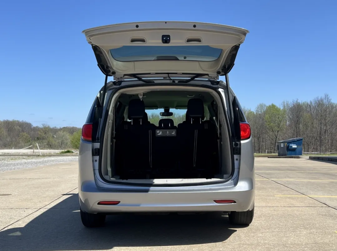 2021 Chrysler VOYAGER - 2C4RC1DG9MR532418 - Image #21