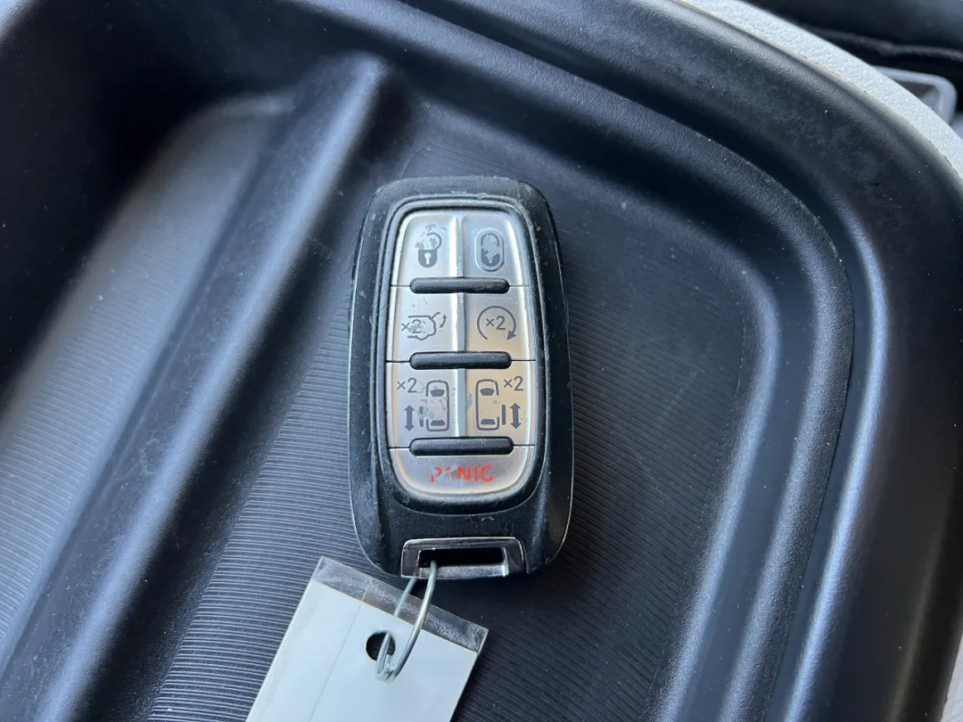2021 Chrysler VOYAGER - 2C4RC1DG9MR532418 - Image #6