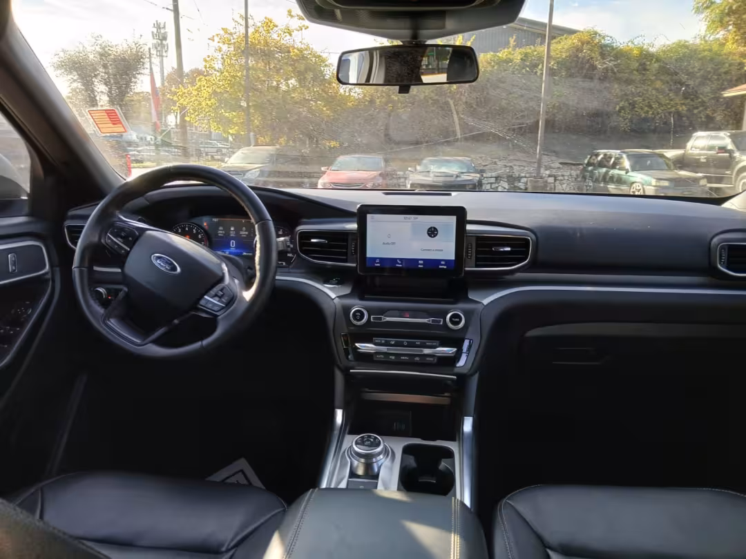 2021 Ford Explorer - 1FMSK7DH4MGA52249 - Image #4