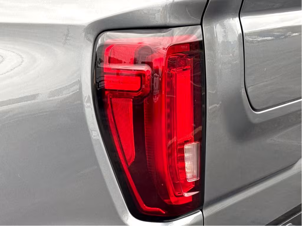 2021 GMC Sierra - 3GTU9FEL0MG100310 - Image #22