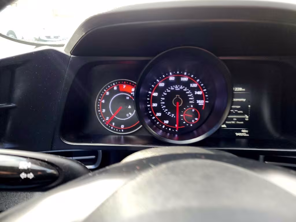 2021 Hyundai Elantra - KMHLM4AG4MU118163 - Image #11