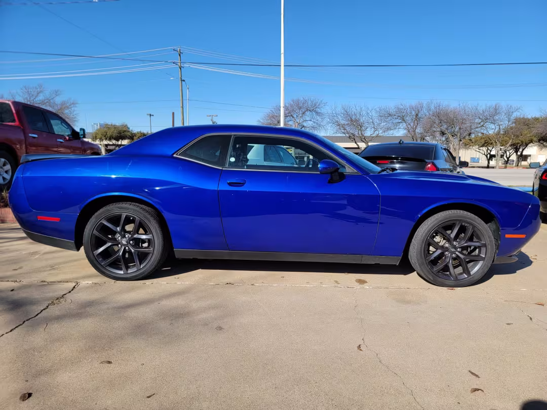 2022 Dodge Challenger - 2C3CDZAG5NH230464 - Image #2