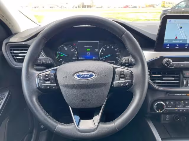 2022 Ford Escape Hybrid - 1FMCU9CZ6NUA14464 - Image #11