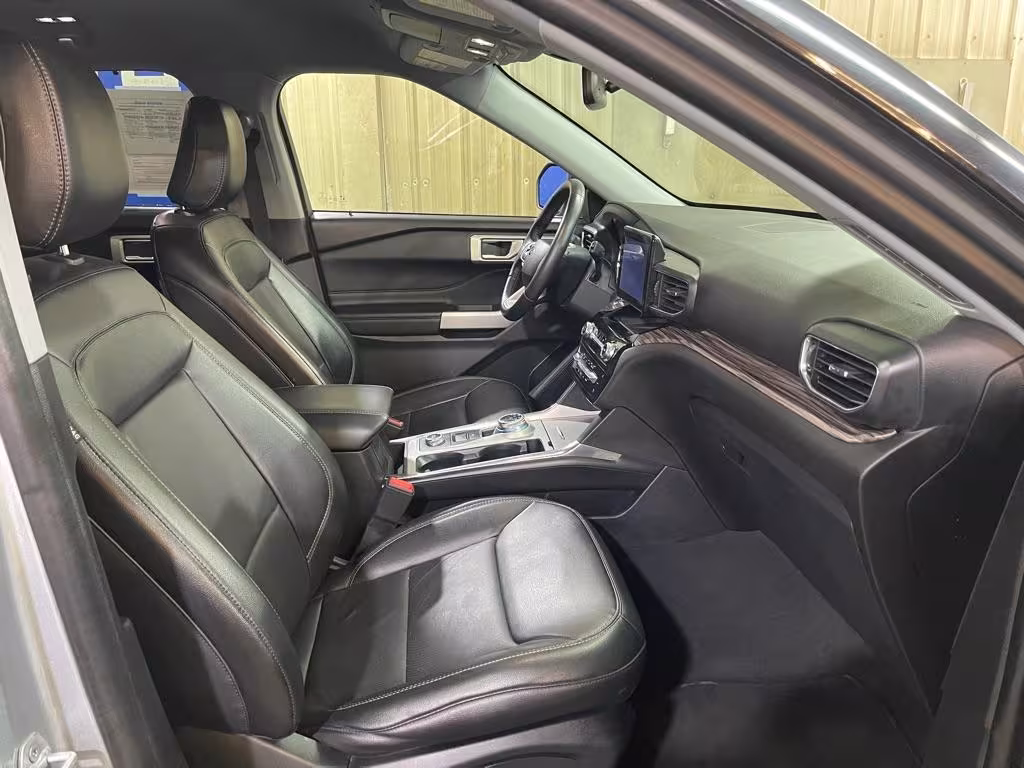2022 Ford Explorer - 1FMSK8FH4NGB18965 - Image #4
