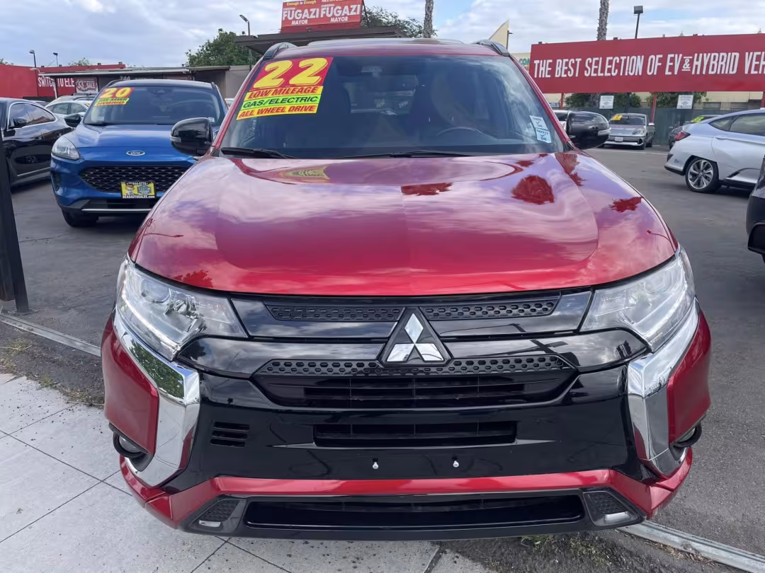 2022 Mitsubishi Outlander PHEV - JA4J2VA76NZ050258 - Image #2