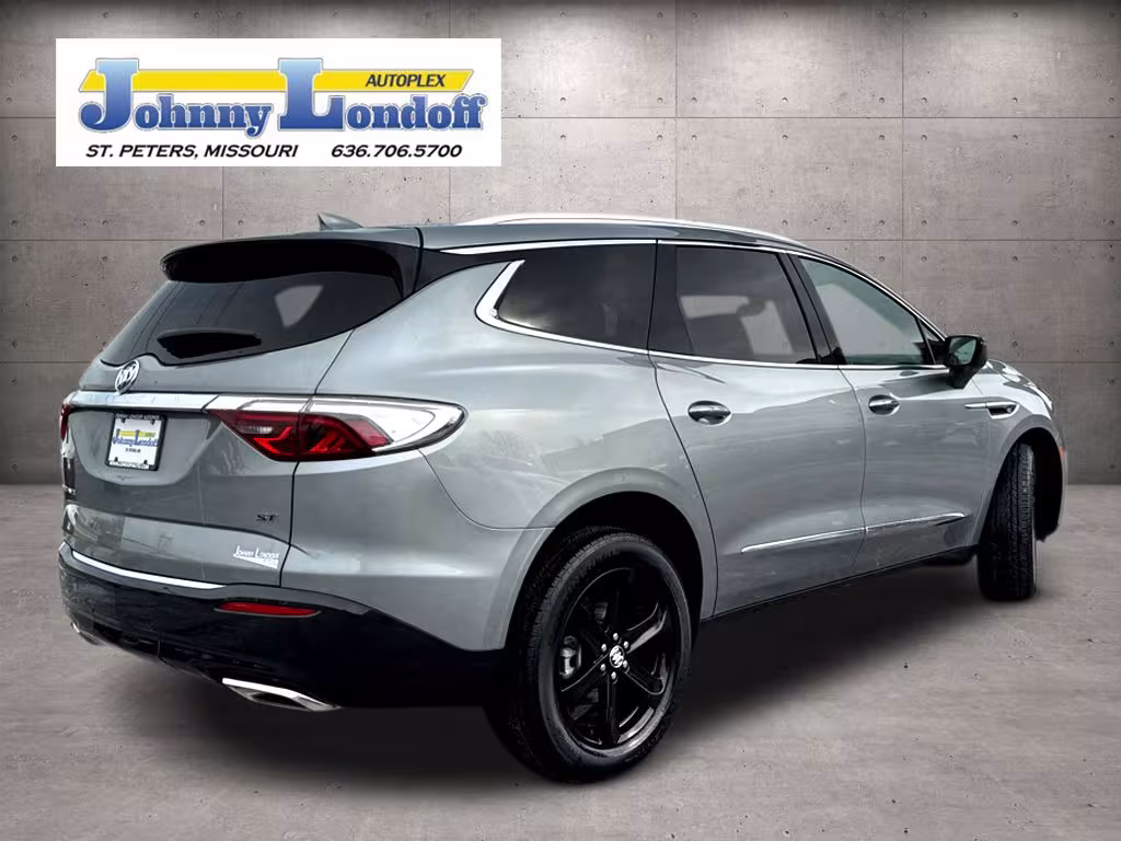 2023 Buick Enclave - 5GAERBKW8PJ275209 - Image #2