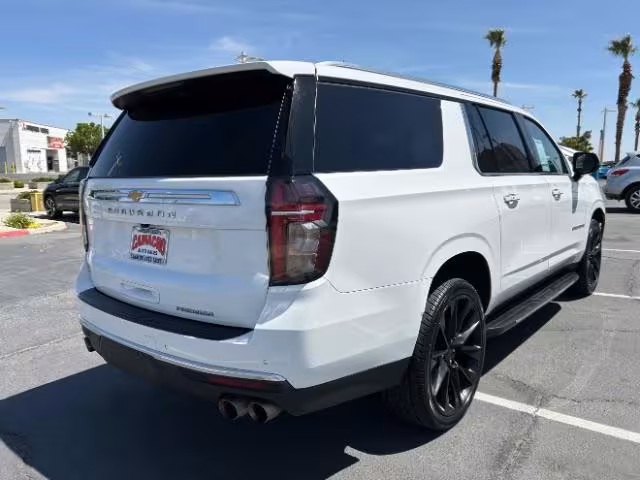 2023 Chevrolet Suburban - 1GNSCFKD2PR253899 - Image #2