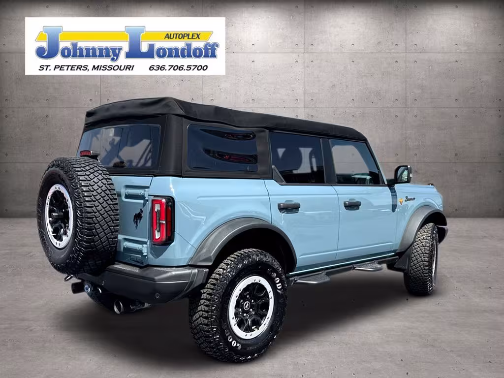 2023 Ford Bronco - 1FMEE5DH5PLB31451 - Image #1
