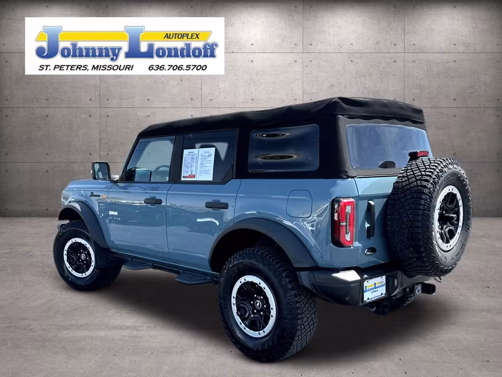 2023 Ford Bronco - 1FMEE5DH5PLB31451 - Image #2