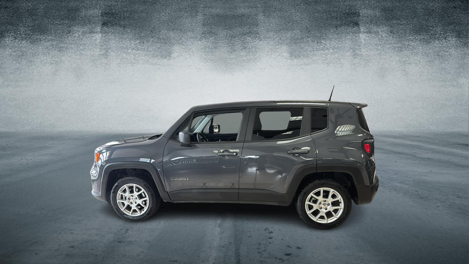 2023 Jeep Renegade - ZACNJDB13PPP68637 - Image #2
