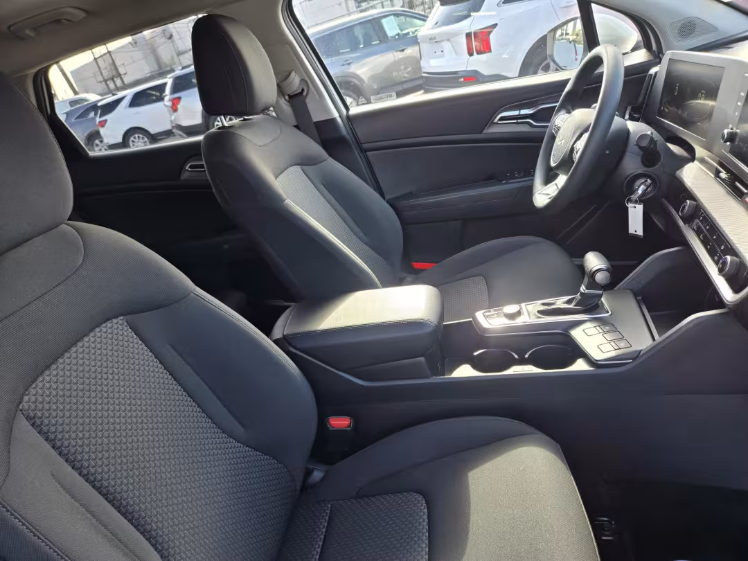 2023 Kia Sportage - KNDPUCAFXP7173873 - Image #12