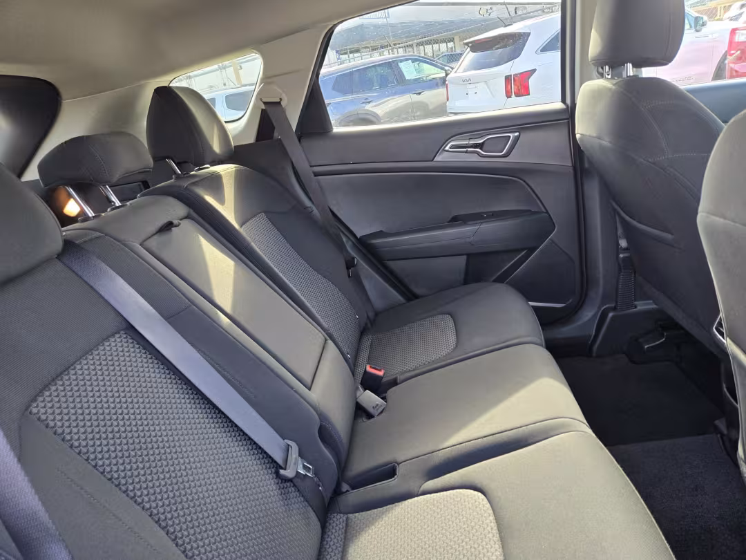 2023 Kia Sportage - KNDPUCAFXP7173873 - Image #14