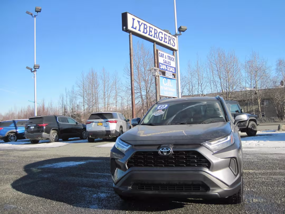 2023 Toyota RAV4 - 2T3P1RFV8PW374493 - Image #1