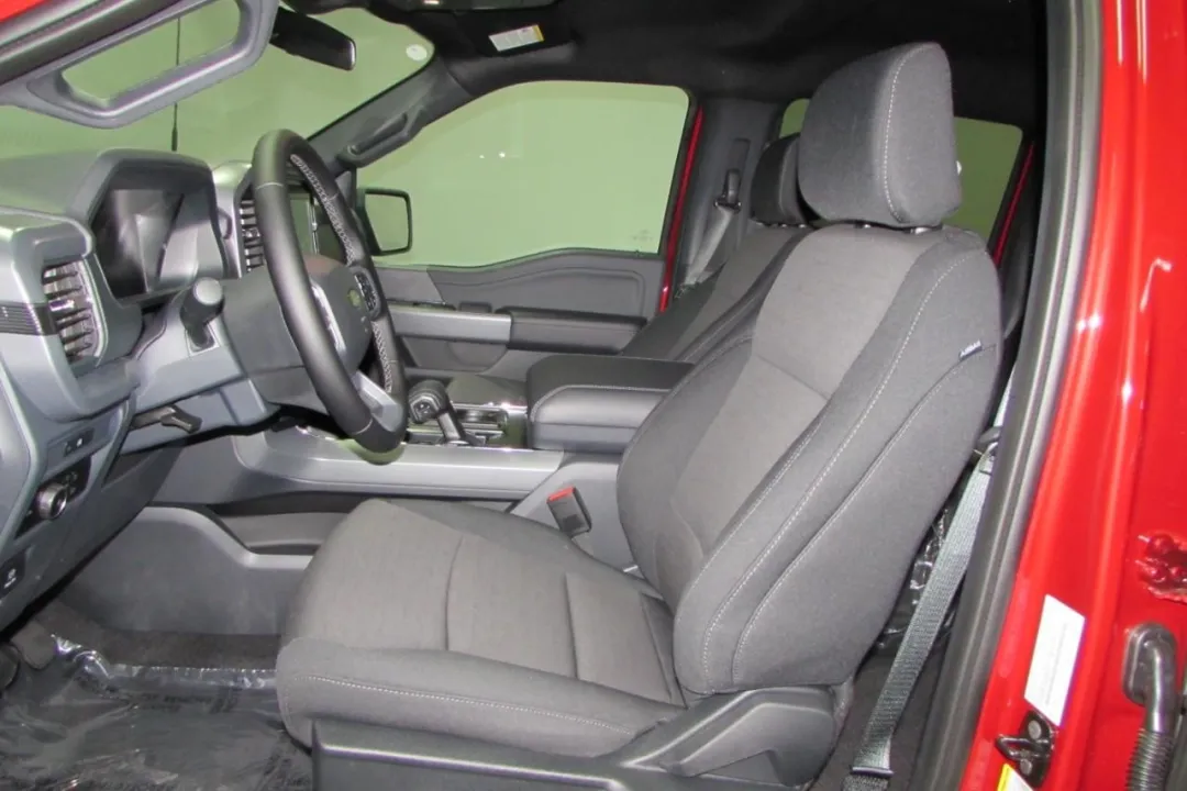2025 Ford F-150 - 1FTFW3L5XSKD93367 - Image #15
