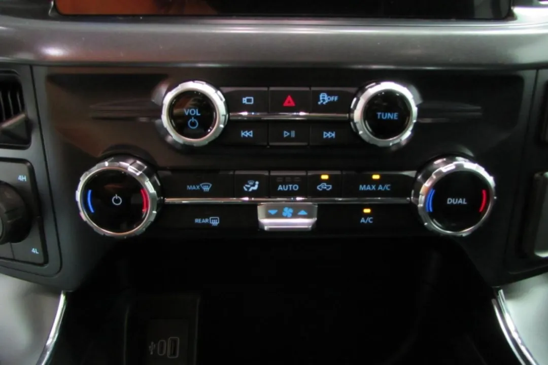 2025 Ford F-150 - 1FTFW3L5XSKD93367 - Image #22