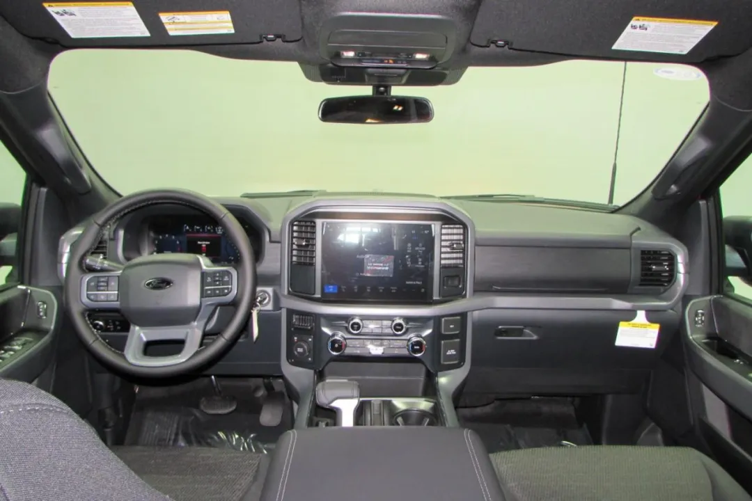 2025 Ford F-150 - 1FTFW3L5XSKD93367 - Image #25