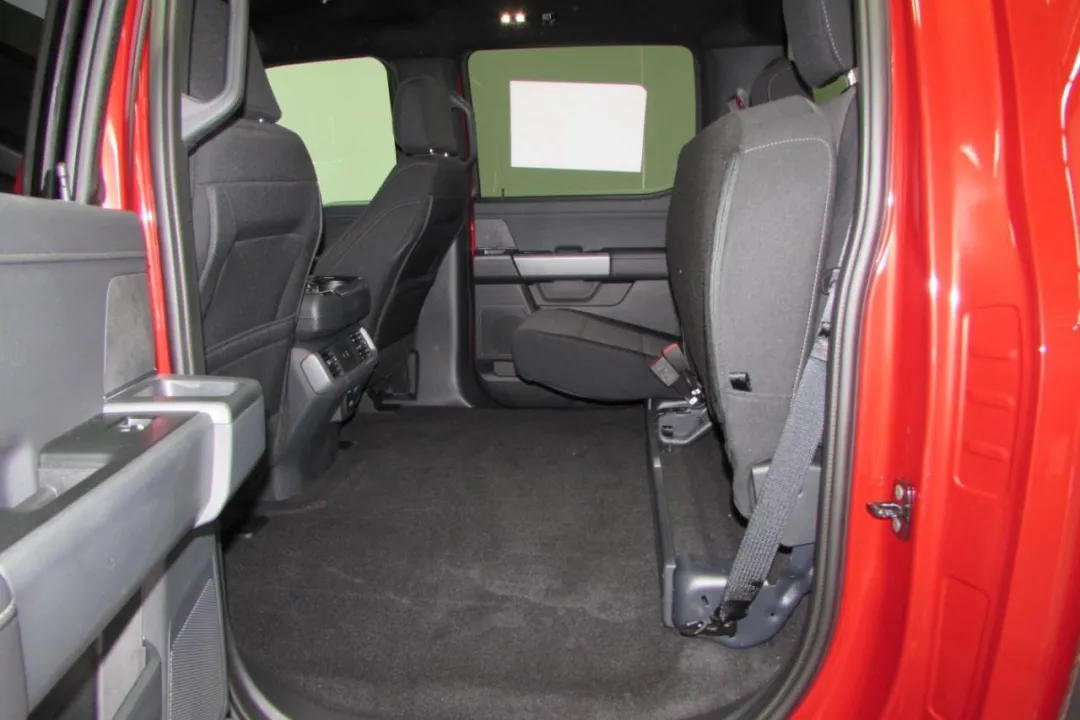 2025 Ford F-150 - 1FTFW3L5XSKD93367 - Image #28