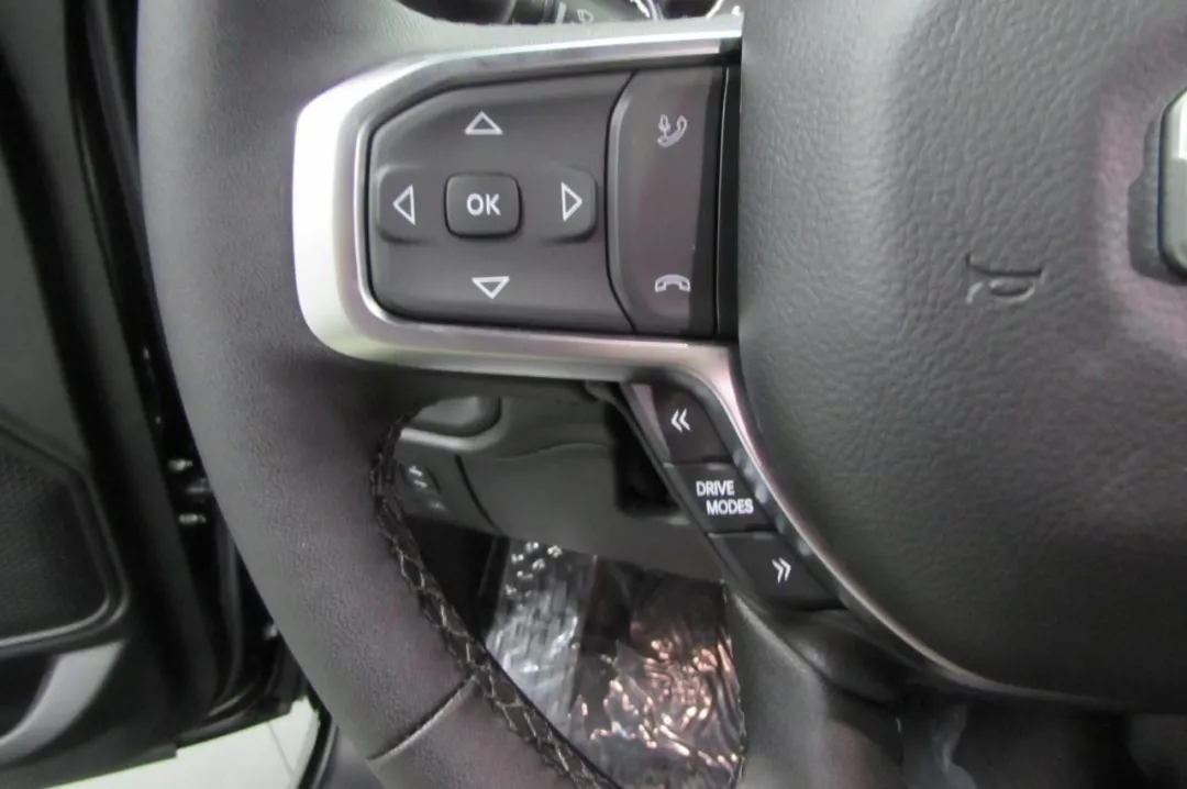 2025 Ram 1500 - 1C6SRFFP5SN564892 - Image #11