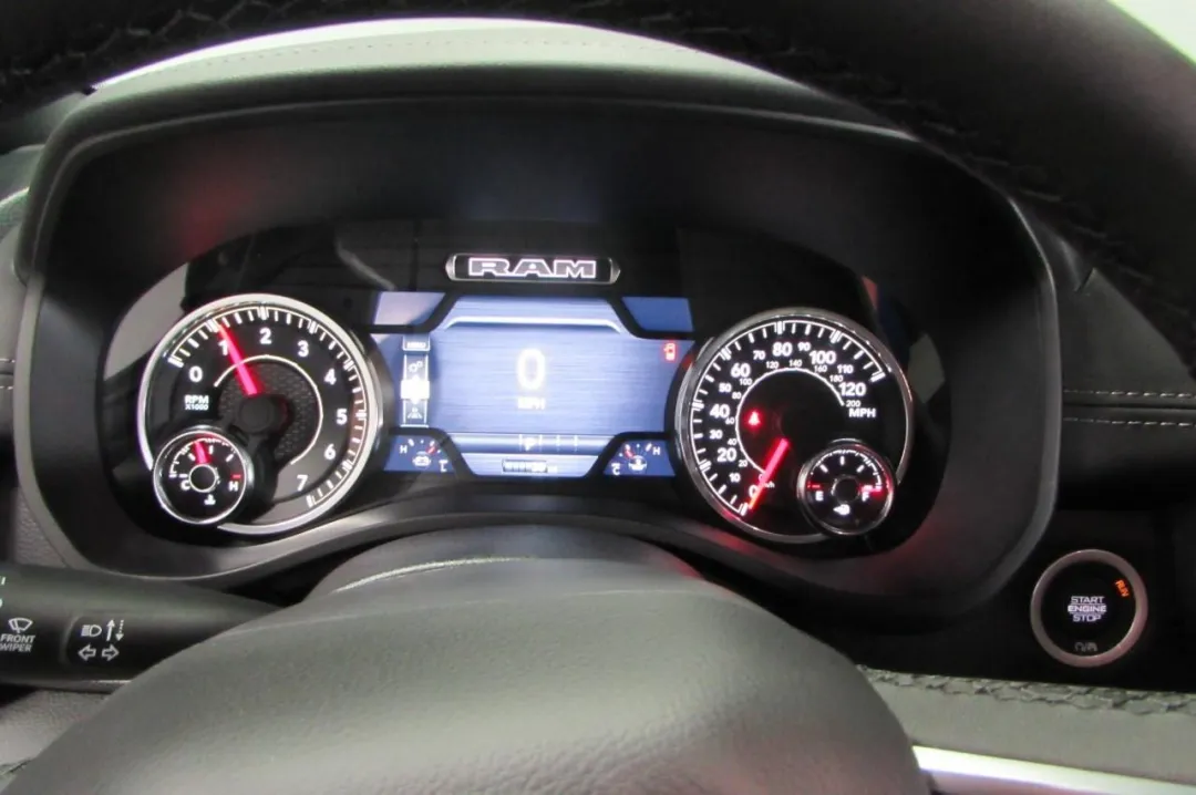 2025 Ram 1500 - 1C6SRFFP5SN564892 - Image #13