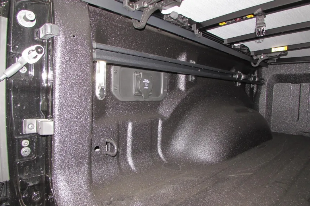 2025 Ram 1500 - 1C6SRFFP5SN564892 - Image #25